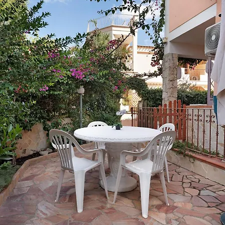 Lelu' Ferienhaus Villasimius